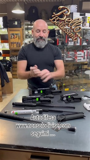 Autodifesa www.nonsolodivise.com seguimi …. Dimmi cosa ne pensi #difesa #tonfa #manganello #autodifesa #tirapugni | NON SOLO DIVISE