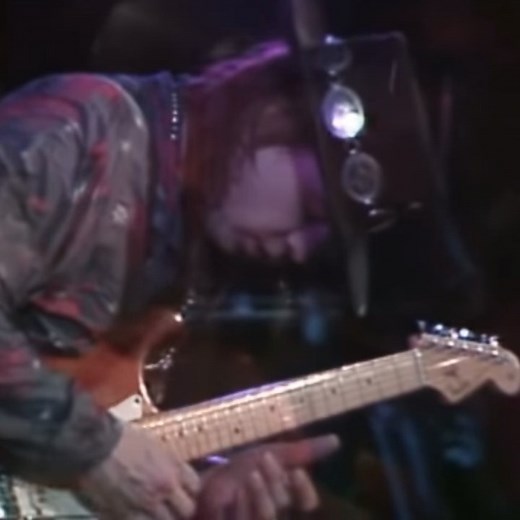 Lord Rare Rock on Instagram: "LOVESTRUCK LENNY - Stevie Ray Vaughan performs “Lenny” live at the El Mocambo (July 25th, 1983). Stevie had the hands of Michelangelo and the heart of angel when he played his guitar. The emotion pours out on this steamy Toronto summer night. All for his first wife, Lenny. The night before this legendary gig, SRV received a wicked shock, so his crew had to go to the hardware store, buy 6 feet of rubber pipe insulator and cover his mic stand so his guitar strings cou
