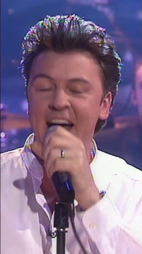 'Too Hot To Handle' performed by Paul Young & Jools Holland FULL VIDEO ‪@JoolsHolland‬ #joolsholland