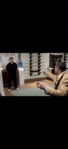 Rush Hour 3 (2007) | Yu and Mi scene