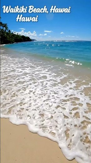 Waikiki Beach, Hawaii Calm Waves #shorts