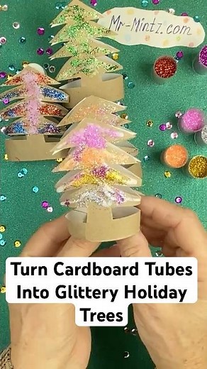 Turn Cardboard Tubes Into Glittery Holiday Trees