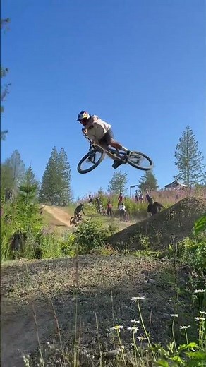 Remy Morton styling it out on Blue Steel with the new Marzocchi Super Z!