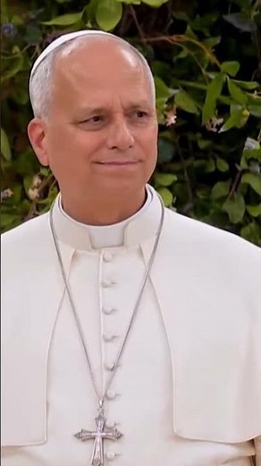 Diana Navarro, Bustamante y Daniel Diges cantan 'Alza la mirada' frente al Papa León XIV