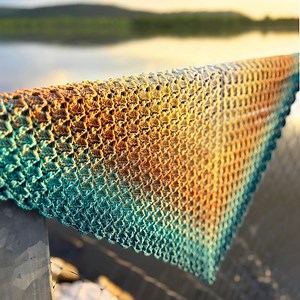 Weekend Shawl CROCHET PATTERN – Textured Triangle Wrap, One Skein Gradient Yarn Shawl - Etsy