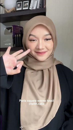 Simple & Fast Square Hijab Tutorial!