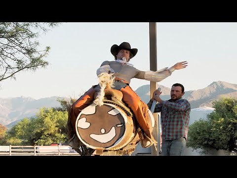 Matthew Gray Gubler: The Unauthorized Documentary “North of Juárez”