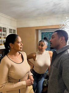 622K views · 12K reactions | When Pastor Lewis checks his mom about Tamara! #God #Jesus #Jesusispoppin #Jesusbeenpoppin #kountrywayne #letthatsizzleinyourspirit #helpisontheway #love #tamara | Kountry Wayne | Facebook