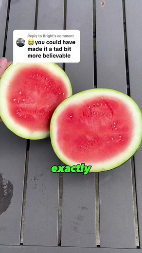 Replying to @Bright its really sharp 🤦‍♂️ #fyp #katana #katanasword #retractablekatana #sword #fidgettoys #toy #weapon #toys