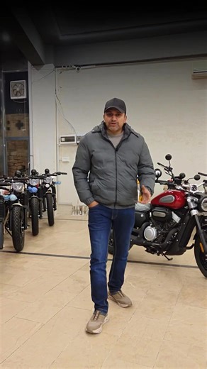 Low Budget • High Value 🔥 Used DLX 250 available at a very affordable price 💰 Strong engine, smooth ride & perfect for daily use 🏍️ Best option for riders looking for power in budget DM for details & quick deal ✅ #250cc #dlx #automobile #unitedautos | United Autos Motorsports Private Limited