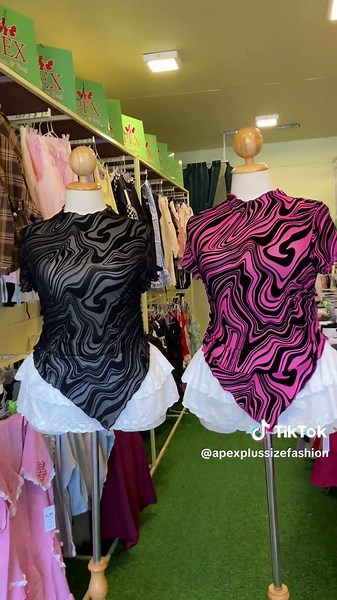 APEX Plus Size Fashion သည် TikTok ပေါ်တွင် ရှိသည်