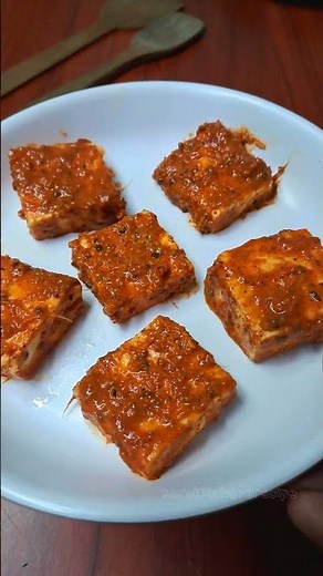 Easy Pan-Fried Garlic Paneer Recipe | Quick & Delicious Snack Idea!