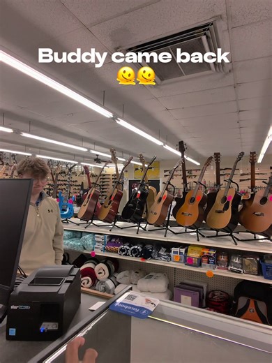 Funny Interaction at the Jewelry Store