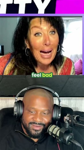 Snowflakes TRIGGERED by a simple #shorts