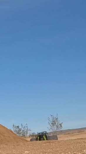 29K views · 1.1K reactions | Full send #monstertruck #offroad #sendit #jump #flying #4x4 #gopro #stunt #losi #rc | Big ‘Merica_rc | Facebook