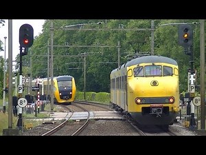 Spoorwegovergang Borne // Dutch railroad crossing
