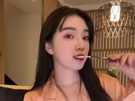 女明星都在喝的Bio-E白白饮，实现亮白透亮肌 Bio-E第五代白白饮，提亮能力upupup！！女明星live图直出的秘诀都在这~#喝出好气色 #美白 #亮白 #bioe美白饮 #bioe白白饮