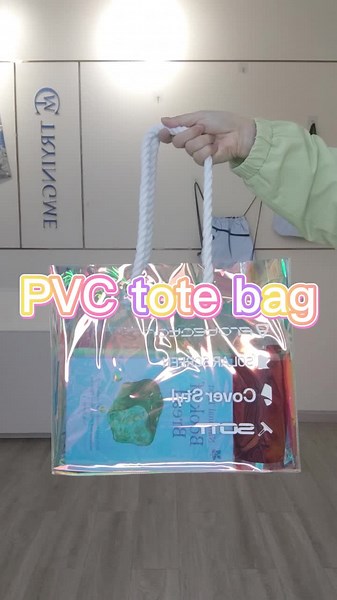 Transparent PVC Women's Tote Bag for Fashionable Shopping