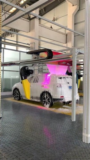 High-Efficiency Touchless Car Wash Machine: Variable Frequency Motor Control