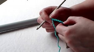 CROCHET TUTORIAL: HOW-TO MAKE THE PEACOCK EYE or BROOMSTICK LACE STITCH - PART ONE
