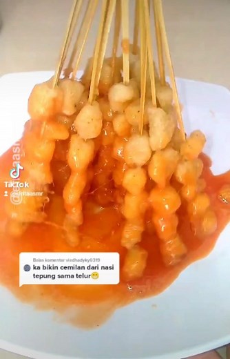 Efrita Asmr on Instagram: "OHAYO!! ✨Sogor dari nasi✨ by @efrita.asmr Bahan 1. 1 centong nasi 2. 1 siung bawang putih 3. 4 sdm terigu 4. 2 sdm tapioka 5. Sedikit air 6. 2 sdm minyak Bahan pelengkap 1. Saus 📢Cara membuat ada di video ya. Selamat mencoba😉 #resepmasakan #videoresep #recipe #kulinerindonesia #kuliner #indonesianfood #resepmudah #resepsimple #asmrfood #asmrvideo #mukbangindonesia #reseptiktokviral #kontenmasak #menuramadan #ideusaha #jualanonline #anekaresep #resepsederhana #youtube