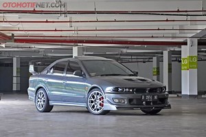Modifikasi Mitsubishi Galant V6, Pemilik Beruntung Sudah Jadi Kasta Tertinggi Super VR4 - Otomotifnet.com