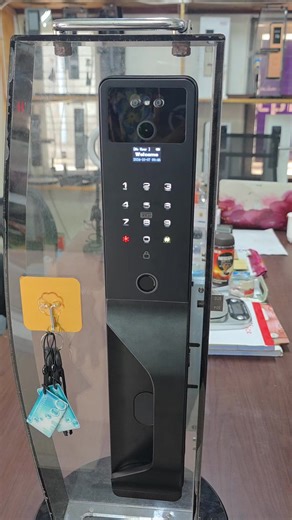 အသစ်သော Smart Door Lock ဖျာစကန်သုံးစွဲခြင်း