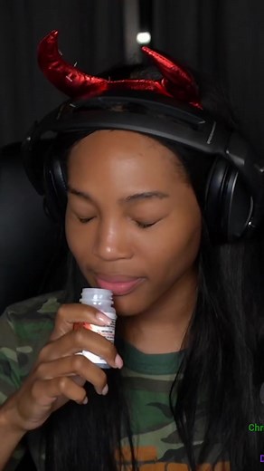 WHY DID MY CHAT TELL ME TO TRY SMELLING SALTS???? | Smelling Salt