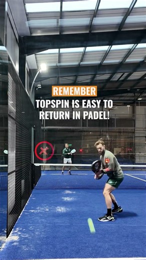 🎾 Playing padel as a tennis player? Remember this.