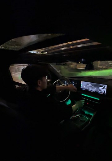 Gasolina: Reggaeton Hits for Night Drives