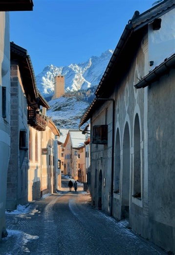 Discover Ardez: A Hidden Gem in Switzerland