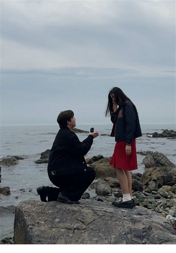 Aesthetic Proposal by the Waves in Korea