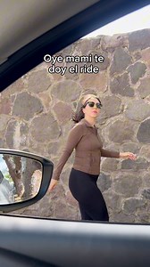 Esto me pasa por hablar con extraños en la calle 😭 | Emily Nata