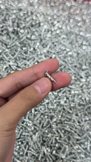 Quick-action screws #stainlesssteel #factoryproducts #bolt #manufacture #screw