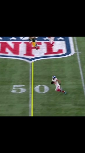 Cha cha slide paired with the best jukes and hurdles of all time #foryou #foryoupage #fyp #football #highschoolfootball #chachaslide