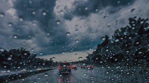 Atmospheric river moving into California. Map shows rain totals up to 10 inches