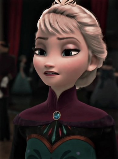 Elsa and Anna Savage Revenge on the Beach