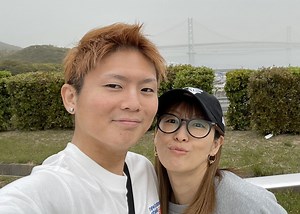 【年の差カップル】21歳差夫婦、妻の連れ子は夫と9歳差…葛藤のなか背中を押した両親と息子の言葉 2ページ目｜eltha（エルザ）