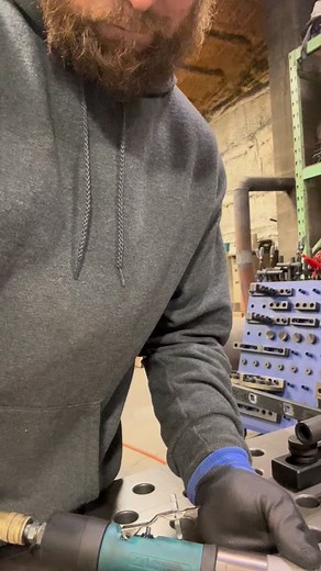 Square hole in iron metal filer !!! @artistic.ornamental.iron @dynabrade_inc @kovosu_weldingtable 🇺🇸🦾🔥🛠️ | KP Keith Paul Rains Jr.