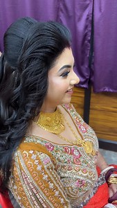 Real bride ❤️ Bridal booking:9830896304 শিখতে হলে জয়েন করো 👇👇👇👇👇 ✌️3 days Advanced makeup & hairstyle class february 4000/-(19,21,23 rd feb) Beauty lock technique airbrush makeup Ultra Hd makeup ✌️15 /20 days basic to advanced Bridal master class(February ) ☎️admission:9830896304 | Bridal Makeup Artist Tamalika
