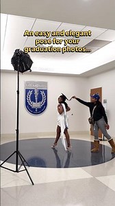 Steal this easy and elegant pose for your graduation photoshoot. #gradphotos