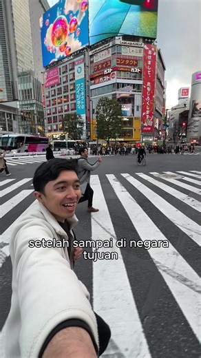 First time ke luar negeri di umur 31… langsung Jepang! 🇯🇵✨ Aku liburan ke Jepang kemarin udah gak khawatir lagi sama koneksi internet yang ribet dan lemot! Karena aku pakai SIM Card dari @Uni Sim adinya semua aman terkendali! Pakainya simpel, jaringan stabil dan harganya terjangkau. Mantap banget! Buat kamu yang mau trip ke luar negeri tanpa drama koneksi internet, yuk upgrade internet kamu dengan UniSim! #Unisim #TravelSimcard #eSim #InternetLuarNegeri #TemanLiburanmu