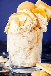 Banana Pudding Ice Cream - with Nilla Wafers and Shortbread Cookies!