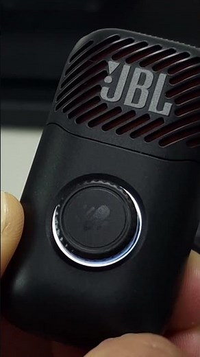 Bring the party anywhere with the JBL EasySing Mic Mini!