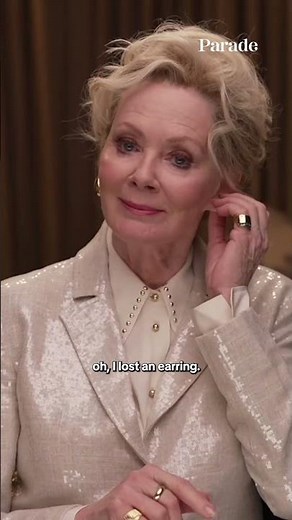Jean Smart on why she resents technology #jeansmart