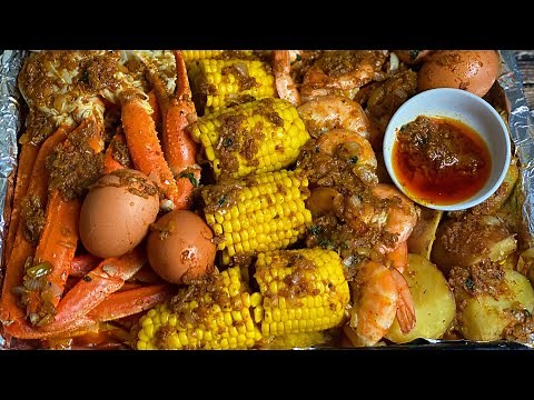 EASY SEAFOOD BOIL WITH SAUCE || THE BEST SEAFOOD BOIL || TERRI-ANN’S KITCHEN