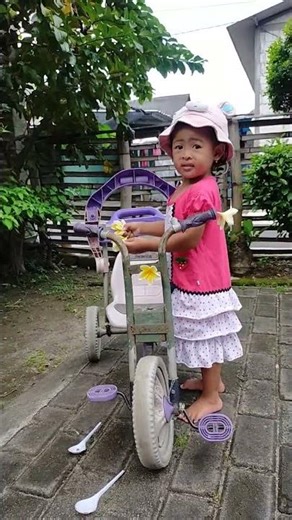 Anggun suka Bunga Kamboja #shorts #trending #anggunaiza