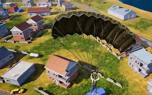 《绝地求生 全军出击》实机演示 重现端游经典场景【游民新闻】