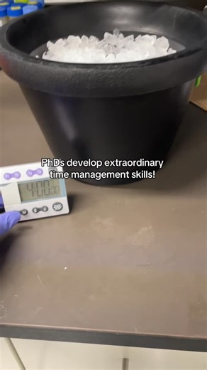 Maddy | PhD Chemistry Candidate 👩‍🔬 on Instagram: "Biochemistry experiments can take so long!! I “use my time” consistently when I perform experiments that have incubation or waiting periods. This helps me productivity multitask to meet all of my goals. I also cherish the down times to think about research topics and how to optimize the next time I perform different experiments! In this short clip, I’m rotating my protein solution with affiblue beads. My protein will stick to the affiblue bead