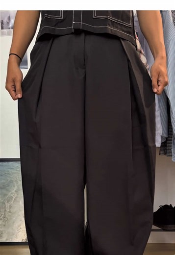 Stylish Pleated Pants Outfit Inspiration for Every Occasion